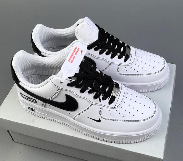 Nike Air Force Ones 032