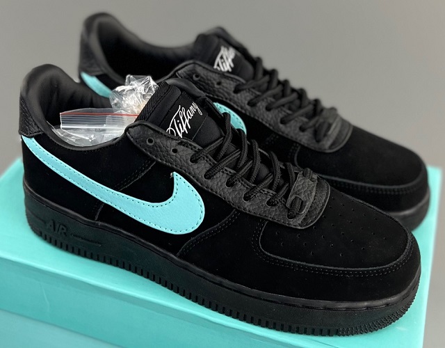 Nike Air Force Ones 037