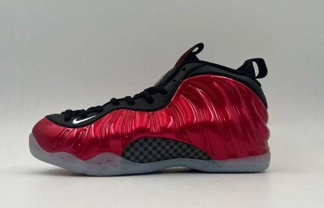 Nike Air Foamposite One 002