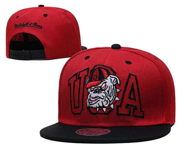 NCAA hats 023